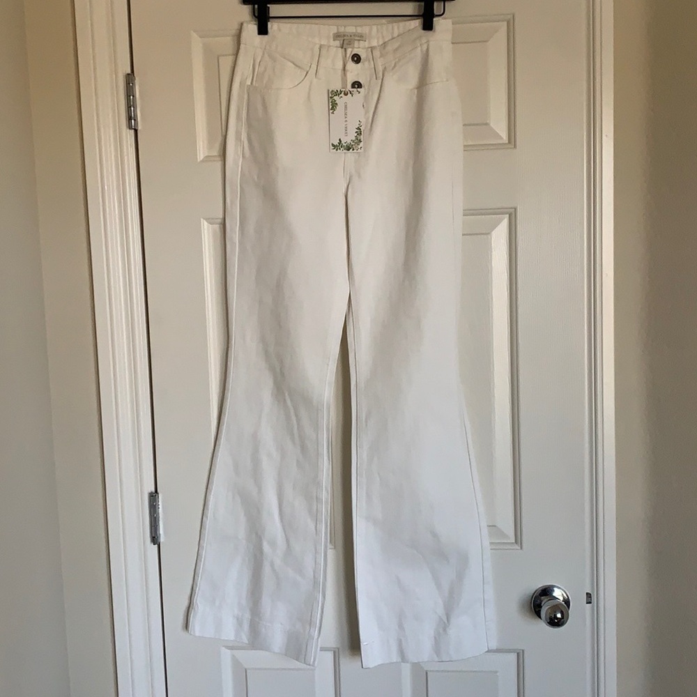 NWT Chelsea & Violet White Denim pants